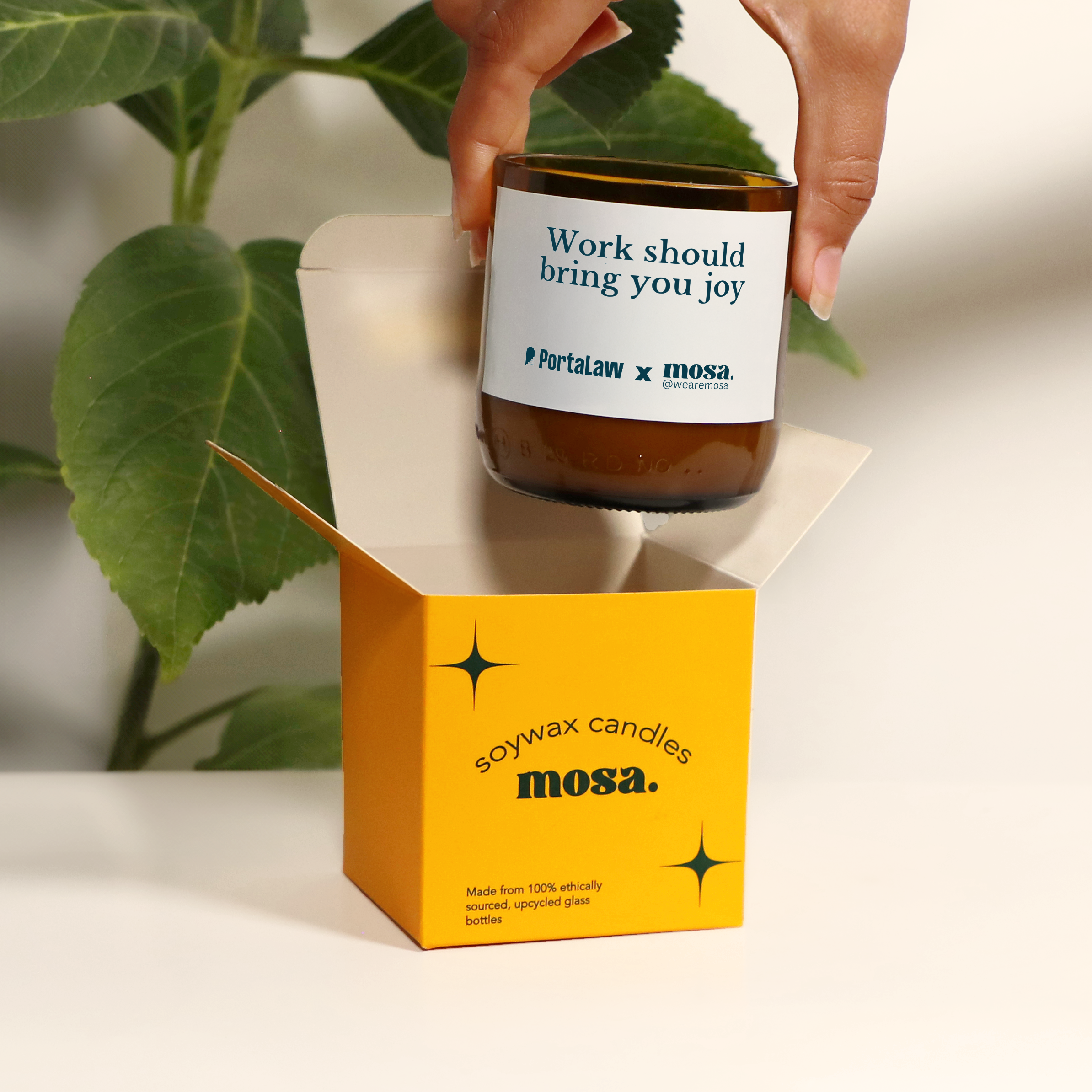 Custom corporate gift candles with your logo, soywax candles, work should bring you joy, Portalaw X mosa