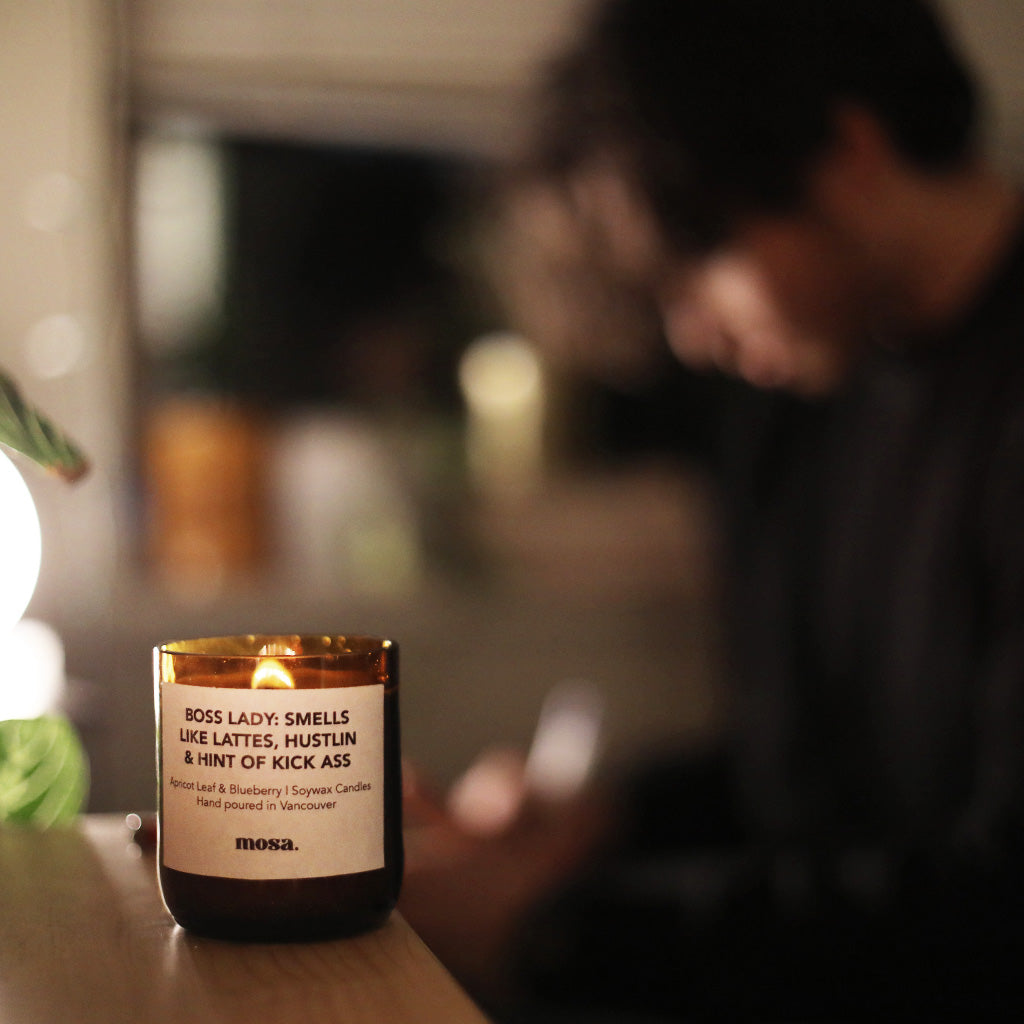 Boss Lady : Smells like lattes, hustlin’ and a hint of kick ass Apricot Leaf Blueberry Candle