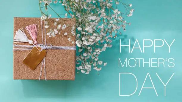 10 Thoughtful and Sustainable  Mother's Day Gifts (She'll Love!)