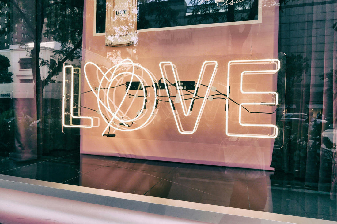 Celebrate Love Sustainably: Creative Valentine's Day Ideas for Eco-Conscious Couples