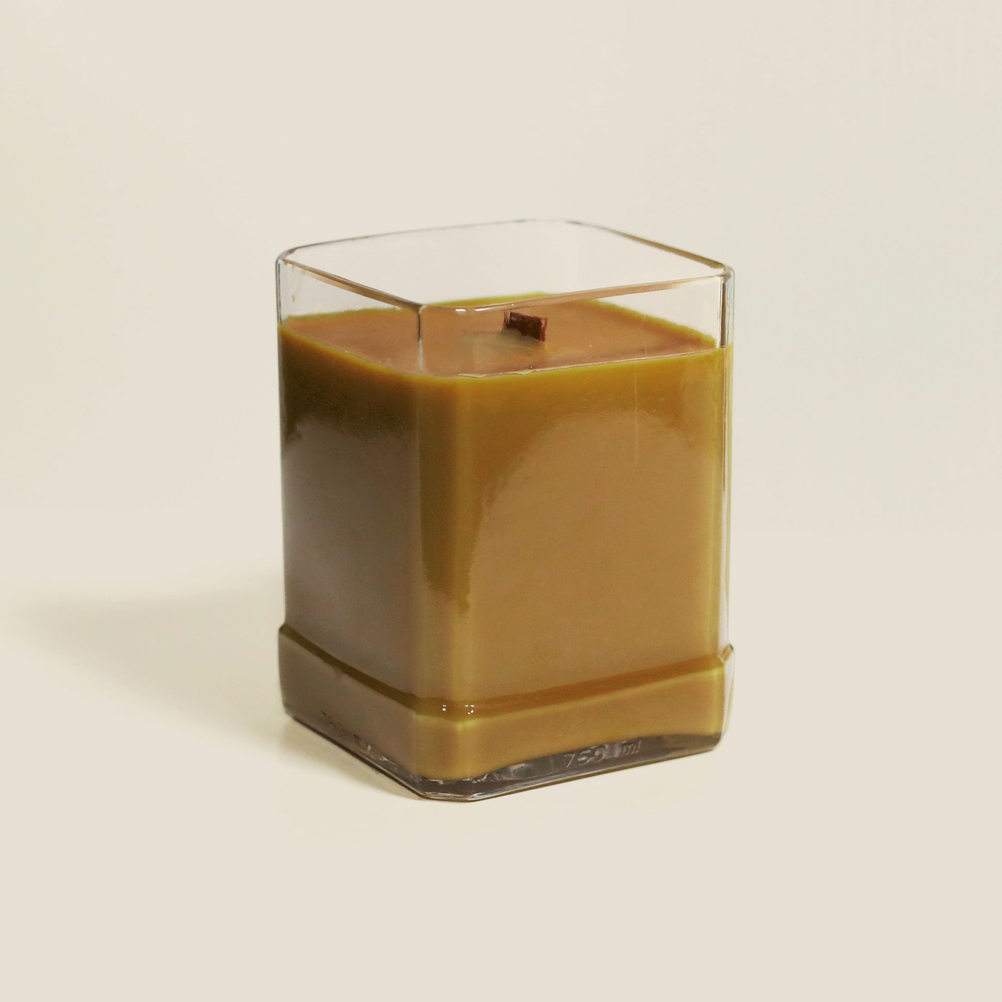 Eco-friendly gifts made with recyclable glassware, vanilla and tobacco-scented candle